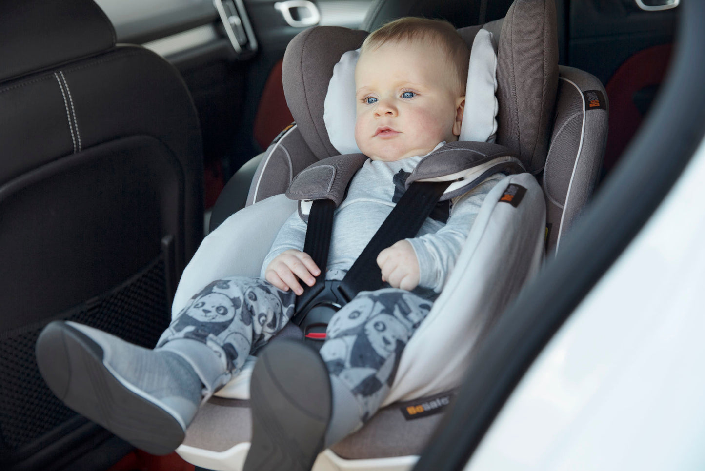 BeSafe Child Seat Cover Baby Insert in Glacier Grey: Eco-Friendly Comfort